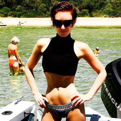 Nicky Whelan