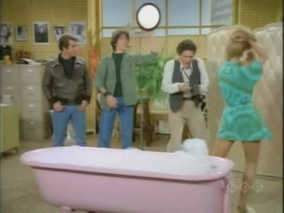 Rhonda Shear