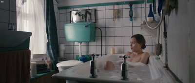 Taylor Schilling