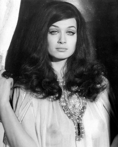 Valerie Leon